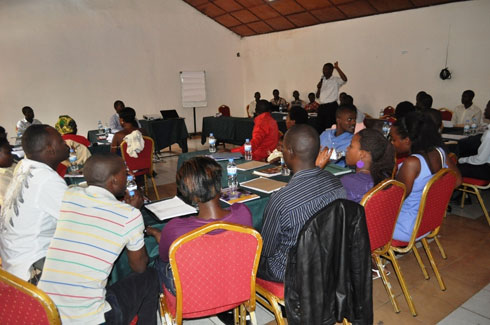 Bize gutunganya umushinga kuva ku gitekerezo kugeza ushyizwe mu bikorwa.