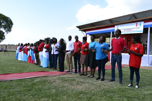 Urubyiruko na rwo rwatoye abaruhagarariye