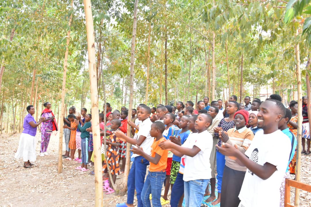 Urubyiruko rwishimiye uko rwaganirijwe mu biruhuko