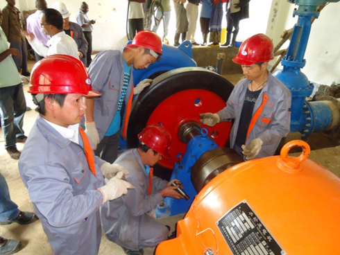 Muri Werurwe 2012, Leta y'u Rwanda yahaye isoko sosiyete y'Abashinwa none ubu imirimo igeze kure. 