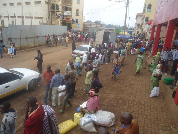 Biramenyerewe ko mu mujyi wa Kamembe mu minsi mikuru haba hari urujya n'uruza kubera Abanyekongo baza guhaha.