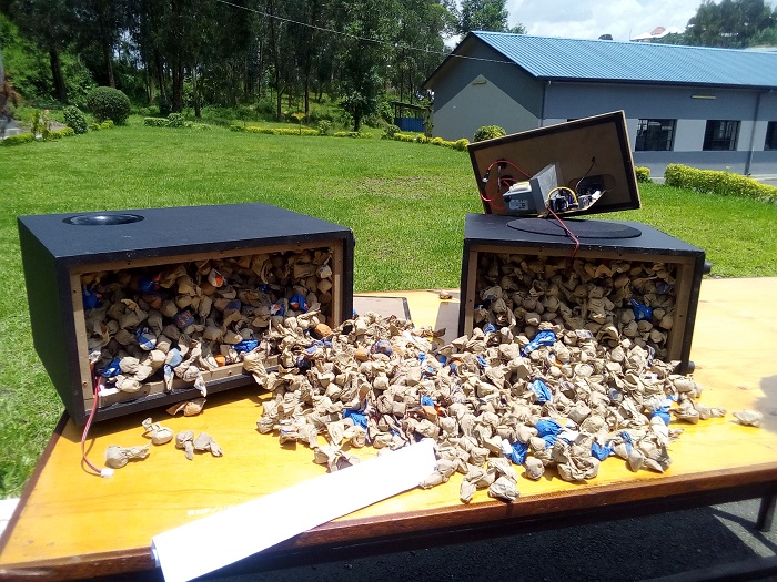 Udupfunyika tw'urumogi Nyabyenda yafatanywe uko ari 2,650 yari yadupakiye muri bafure ebyiri za Radio