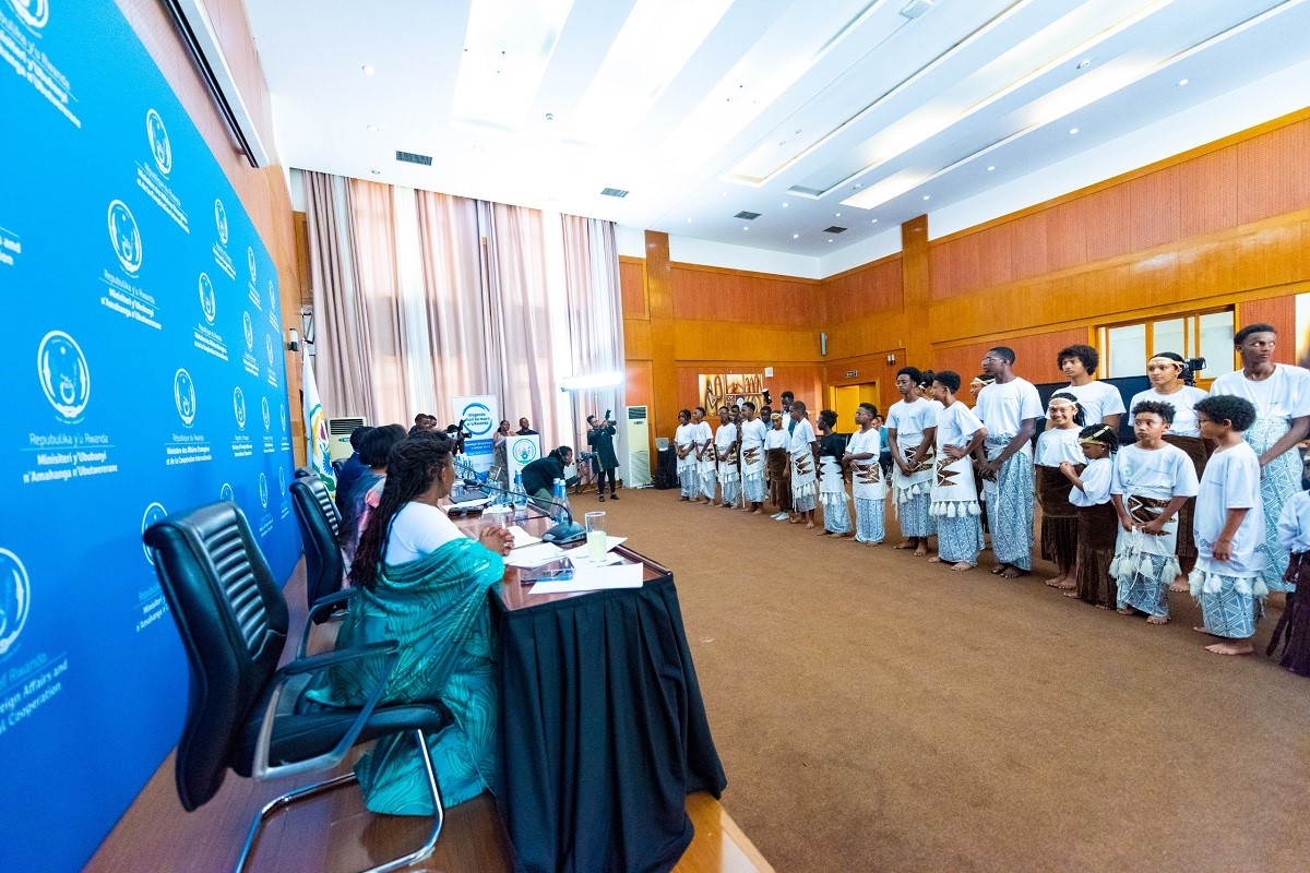 Baganirijwe ku rurimi rw'Ikinyarawanda