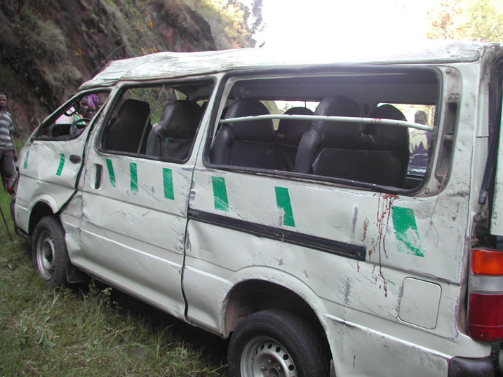 Urwo nirwo ruhande Agnes Muragijimana yari yicayemo ku idirishya ry