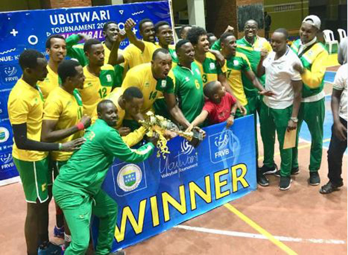 Ikipe ya UTB muri Volleyball yegukanye igikombe itsinze REG