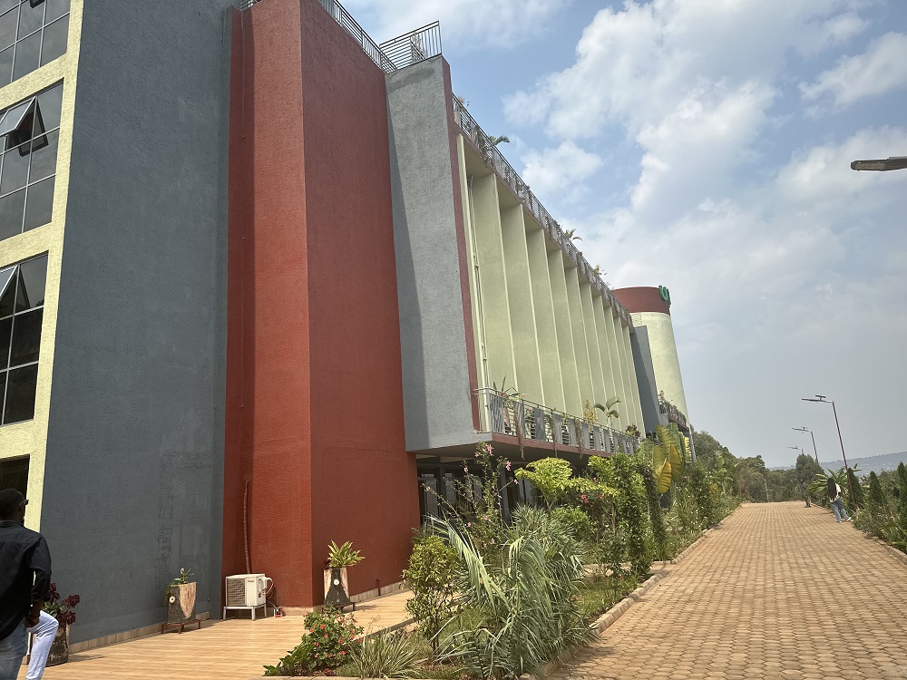 Kaminuza ya UTB ubu yatangiye gukorera mu nyubako zayo ku Irebero mu Mujyi wa Kigali