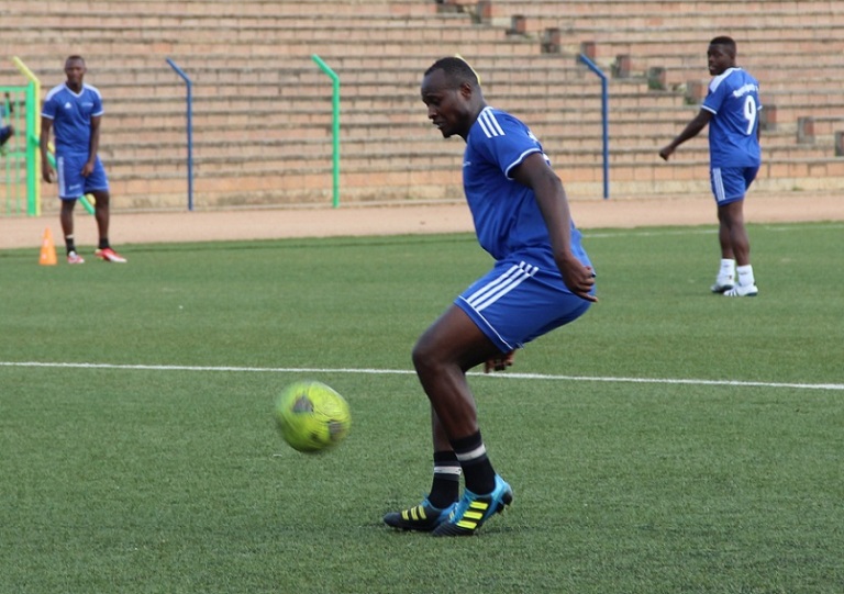 Uwambazimana leon watsinze igitego muri Cameroun.