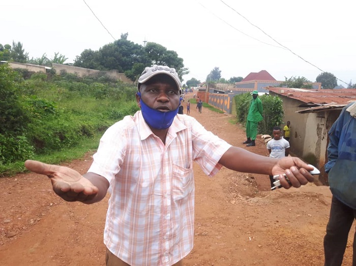 Kavumbi yabwiye umurenge ko ugomba kwirengera umutekano w'ibicuruzwa by'abapangayi be