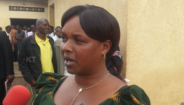 Uwimana avuga ko yahisemo gukorera ibikorwa bye mu rugo kubera gutinya imisoro