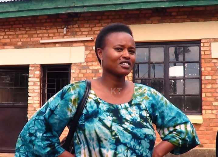 Uwineza avuga ko yagize icyizere cyo gusiga amaterefone mu kigo cy'ababikira kuko atakekaga ko hakorerwa uburiganya.