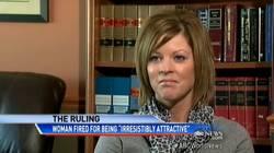 uyu mugore yirukanywe abwirwa ko azize ubwiza bwe.