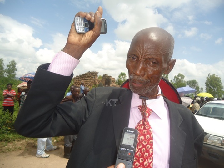 Uyu musaza Gakwandi Gaspard arashimira Leta y'u Rwanda ikomeje guha agaciro ababo bazize jenoside.