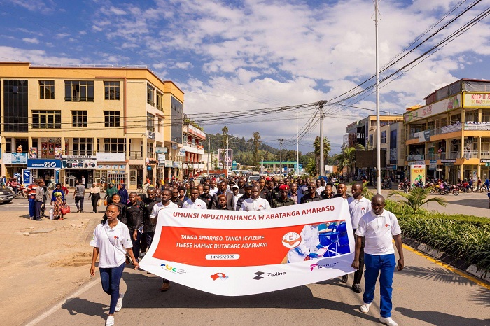 Bakoze urugendo rwo kwizihiza umunsi mpuzamahanga w