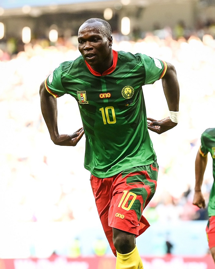 Vincent Aboubakar numwe mu batsindiye Cameroon mu mukino yanganyije na Serbia 3-3