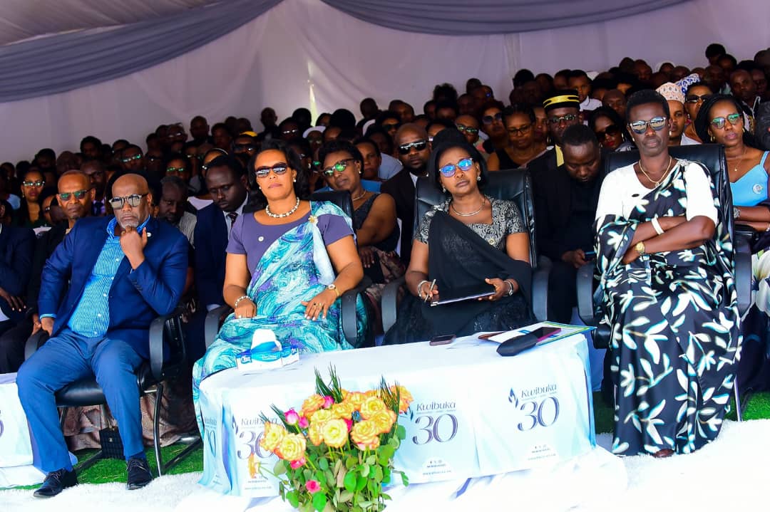 Visi Perezida wa Sena Nyurasafari Esperence mu bitabiriye Kwibuka i Kabgayi