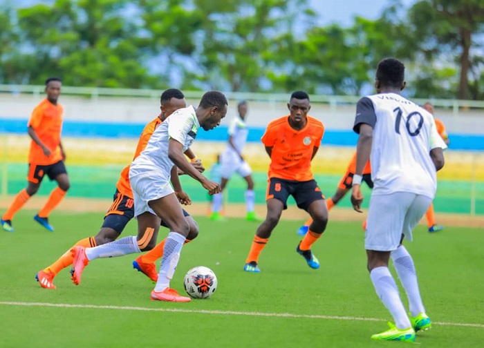 Umwaka ushize hitabajwe imikino ya Play-offs ngo haboneke amakipe ava mu cyiciro cya kabiri