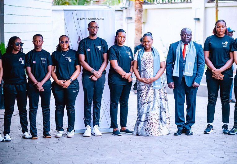 Iki gikorwa cyanitabiriwe na Amb. Christophe Bazivamo