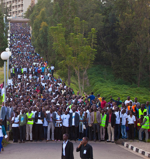 Urugendo “Walk to remember” rwitabiriwe n