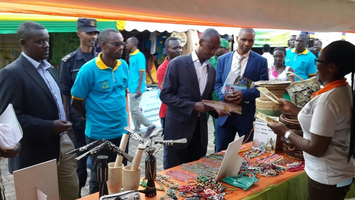 Hamurikwaga ibikorwa bitandukanye.