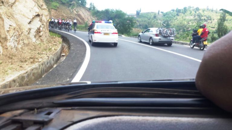 Abasiganwa bari mu misozi ya Karongi 