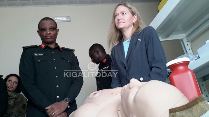 Brig Gen Emmanuel Ndahiro, Umuyobozi Mukuru w'ibitaro bya Gisirikare bya Kanombe.