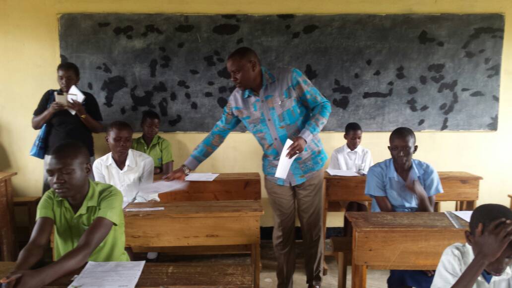 Ibyo bizamini byatangijwe n'umunyamabanga wa Leta ushinzwe amashuli abanza n'ayisumbuye muri MINEDUC, Isaac Munyakazi