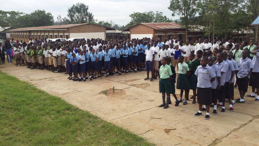 Abarangiza amashuli abanza bagomba gukora ibizamini mu Rwanda barenga ibihumbi 230