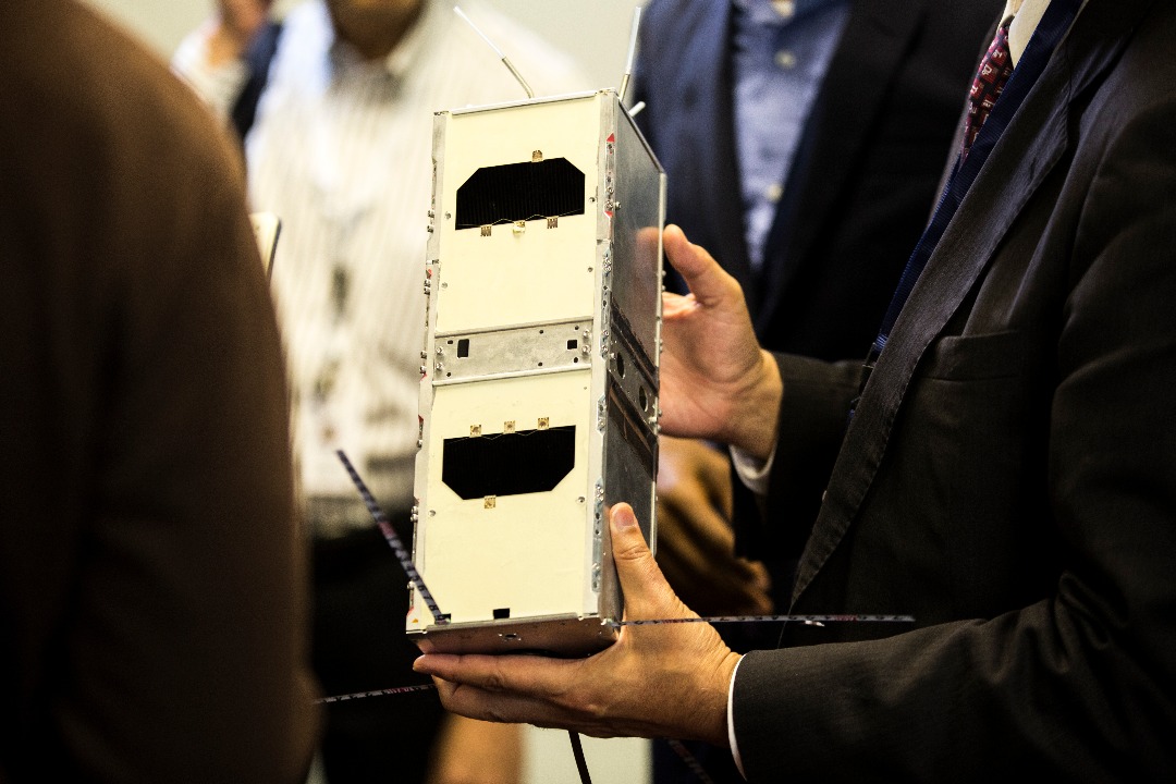 Hagaragajwe na kimwe bikoresho byifashishwa mu ikoranabuhanga satelitte