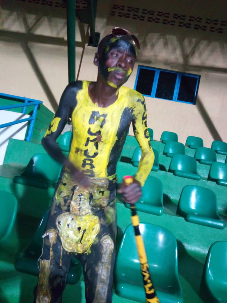 Uwo mufana yari yabukereye