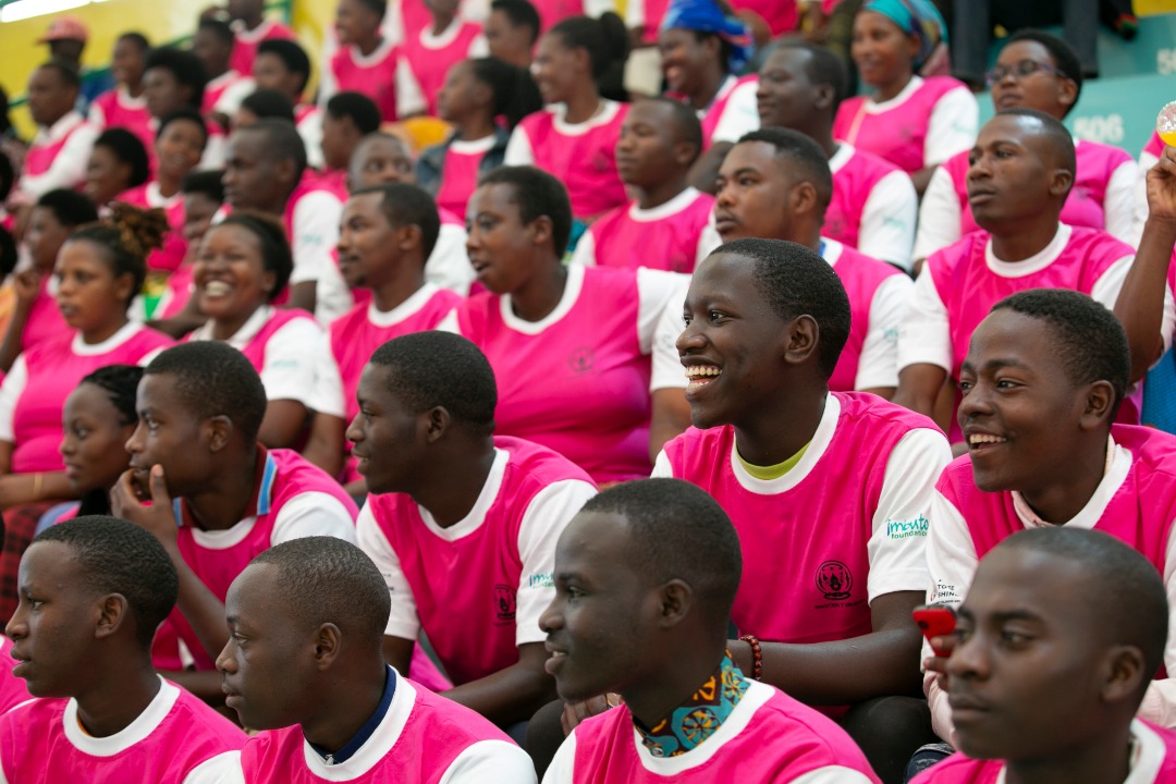 Urubyiruko rwaganirijwe ku bijyanye n'ubwandu n'uko babwirinda