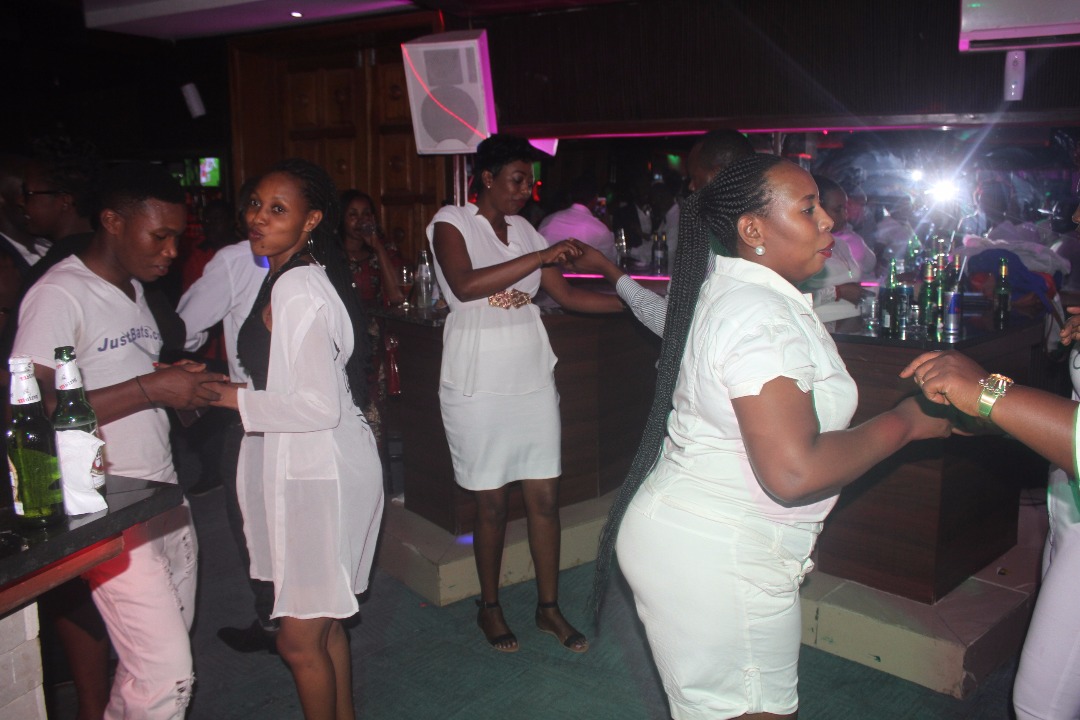 Abazitabira ‘umunsi wera w'umucyo' bazajya bawusoreza mu birori byo kwishima