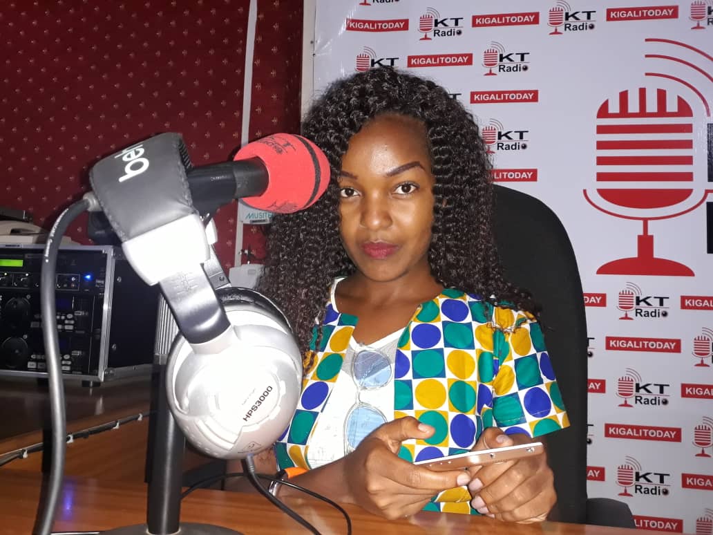 Clarisse Karasira umuhanzi uri kuzamuka neza mu muziki nyarwanda 