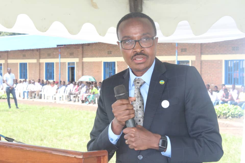 Minisitiri w'Ingabo Maj. Gen. Murasira Albert