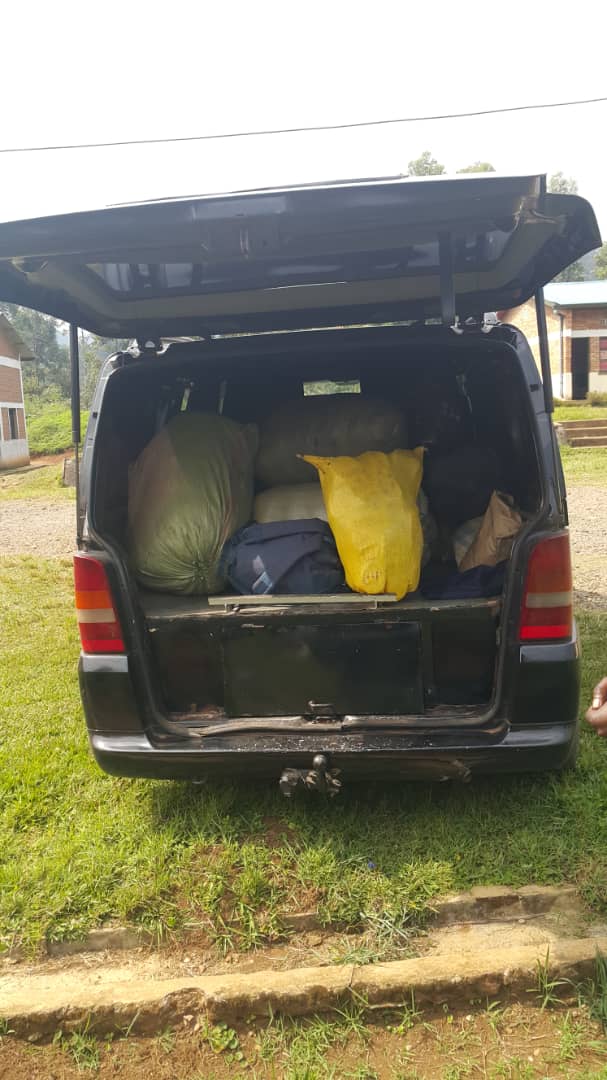 Iyi modoka bayisanzemo magendu mu gihe isanzwe itwara imirambo