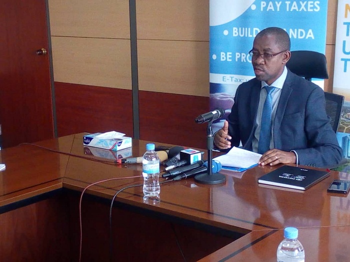 Komiseri mukuru wa Rwanda Revenue Authority, Ruganintwari Bizimana Pascal, yavuze ko ibibazo bya politiki byo muri EAC bitahungabanyije imisoro yinjira