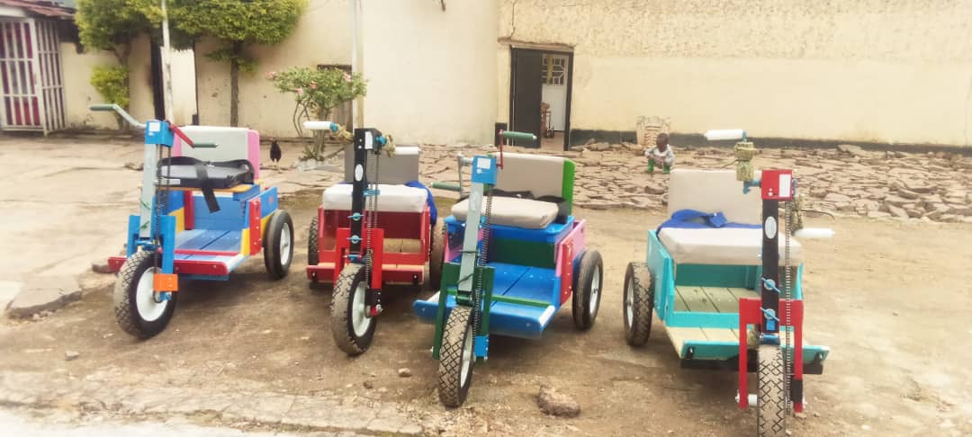 Bishimiye amagare bahawe