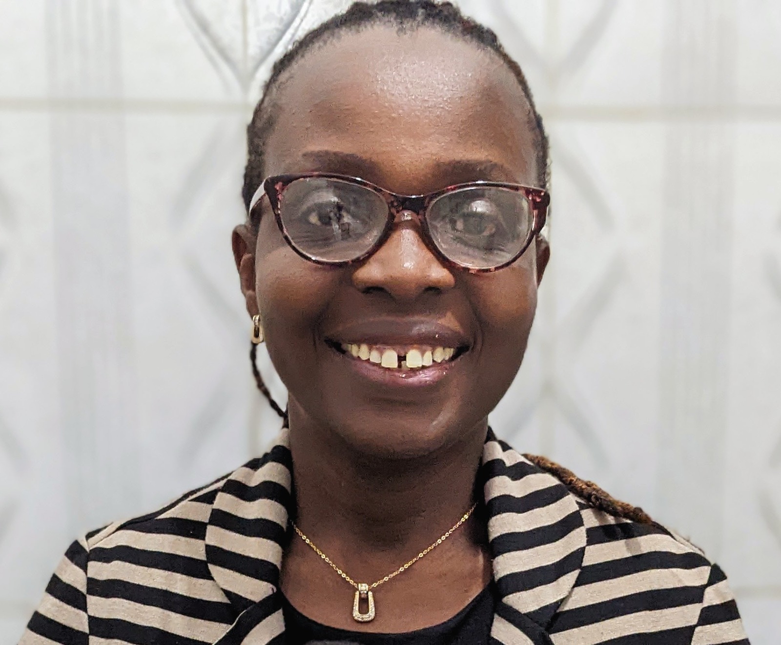 Diane Sengati, umuyobozi w'agateganyo ushinzwe ikoranabuhanga n'uburezi muri REB, ni umutumirwa muri iki kiganiro