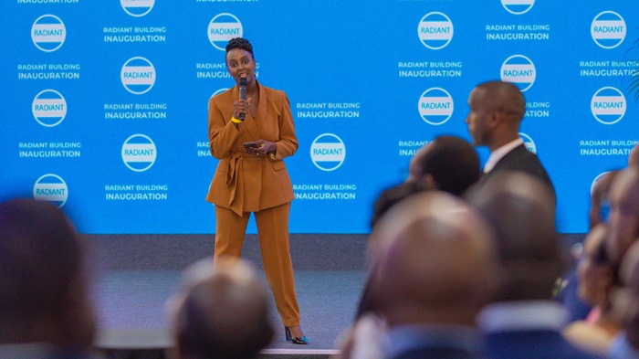 Ni ibirori byayobowe n'umunyamakuru Sandrine Isheja Butera