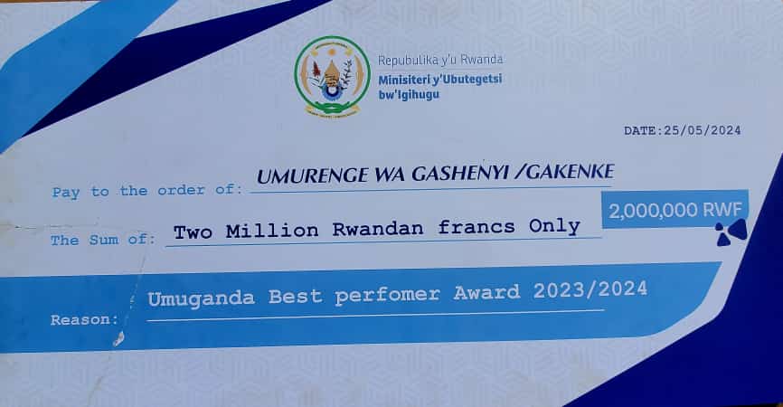 Sheki ya miliyoni ebyiri z'amafaranga y'u Rwanda yagenewe Umurenge wa Gashenyi