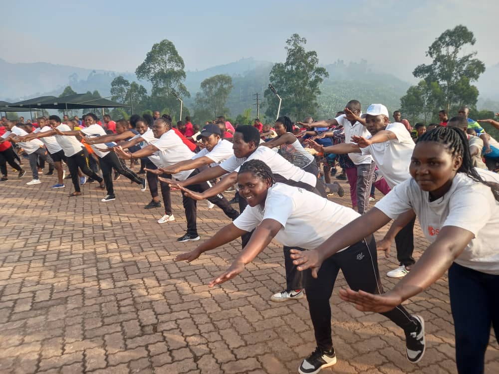  Ni Siporo yitabiriwe kandi n'Ubuyobozi bw'Akarere