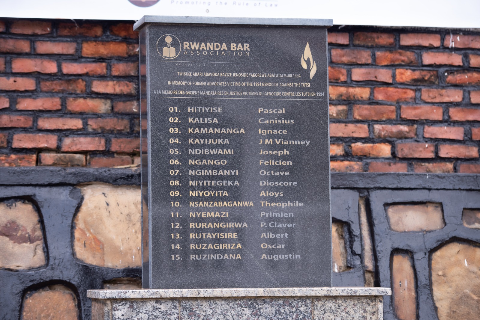 Amwe mu mazina y'abunganiraga abandi mu mategeko bishwe muri Jenoside yakorewe Abatutsi