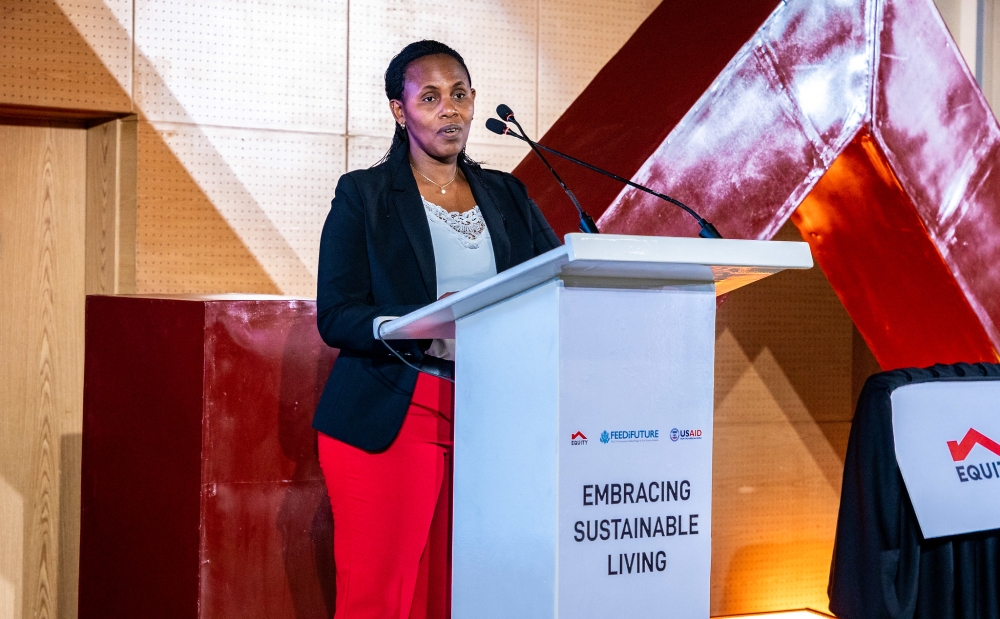 Umunyamabanga wa Leta muri Minisiteri y'Ibidukikije, Dr Claudine Uwera