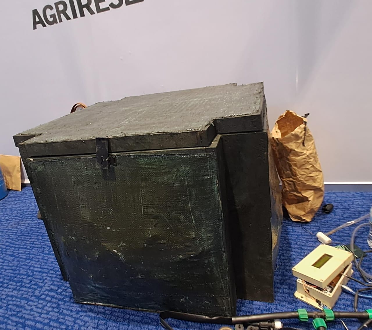 Frigo idakoresha amashanyarazi ifasha mu kubika umusaruro w'Abahinzi