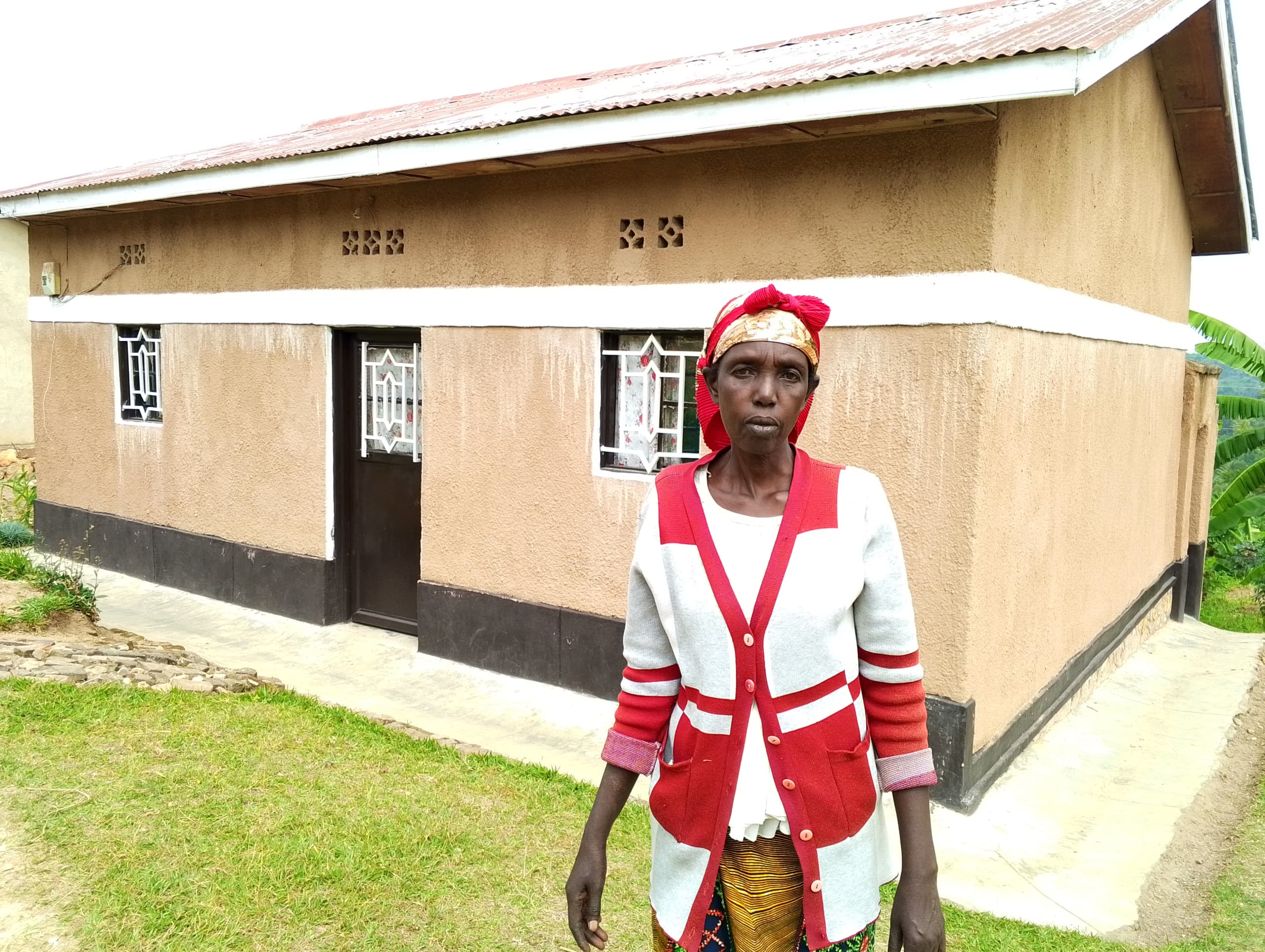 Mujawimana yahawe inzu ariko yari ategereje n'inka