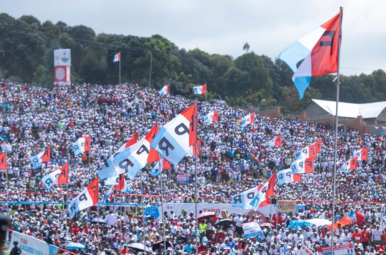 Ubwitabire bwari ku rwego rwo hejuru kuburyo byateje umuvundo mu gusohoka