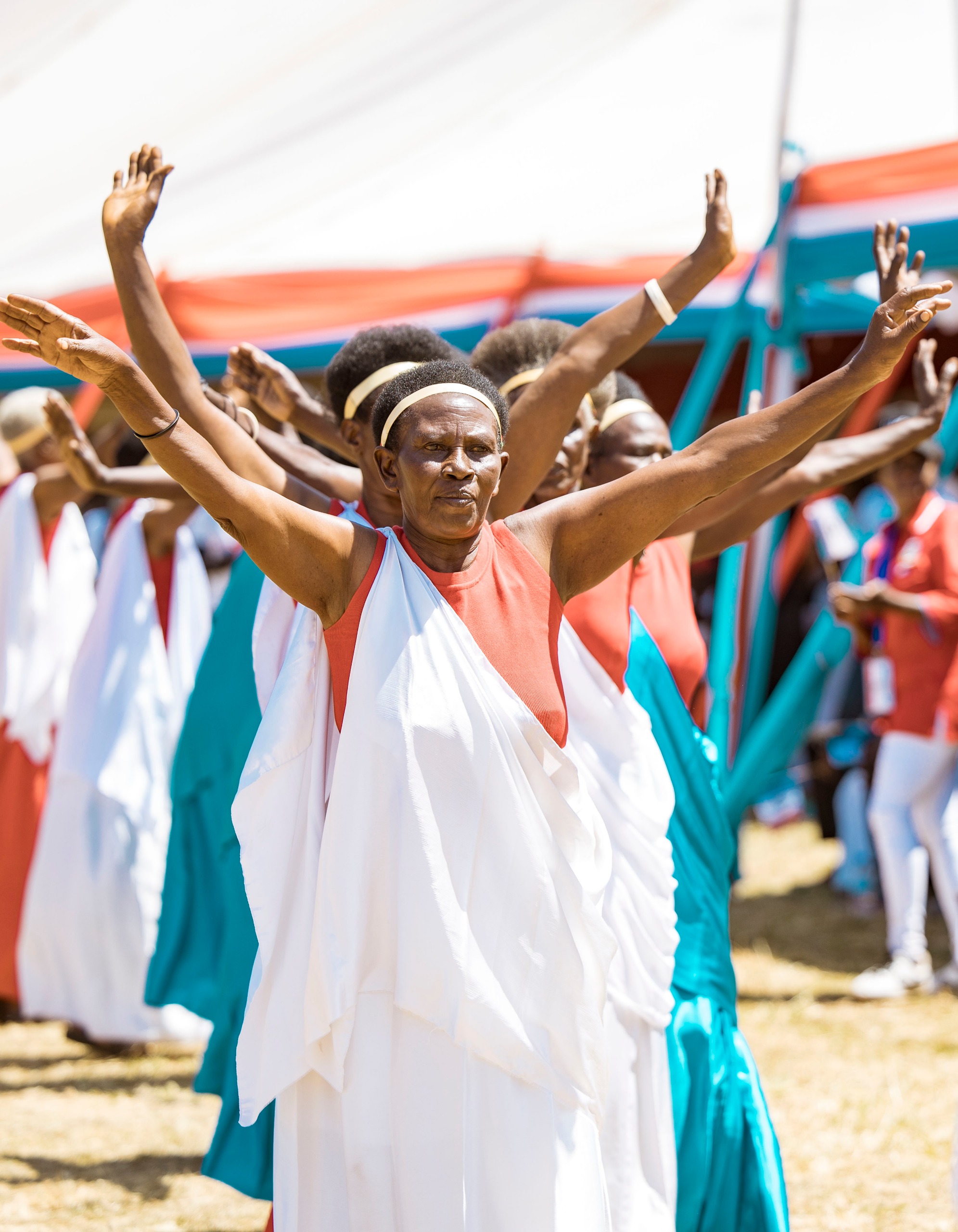 Aba babyeyi bashimishije imbaga mu mbyino kinyarwanda