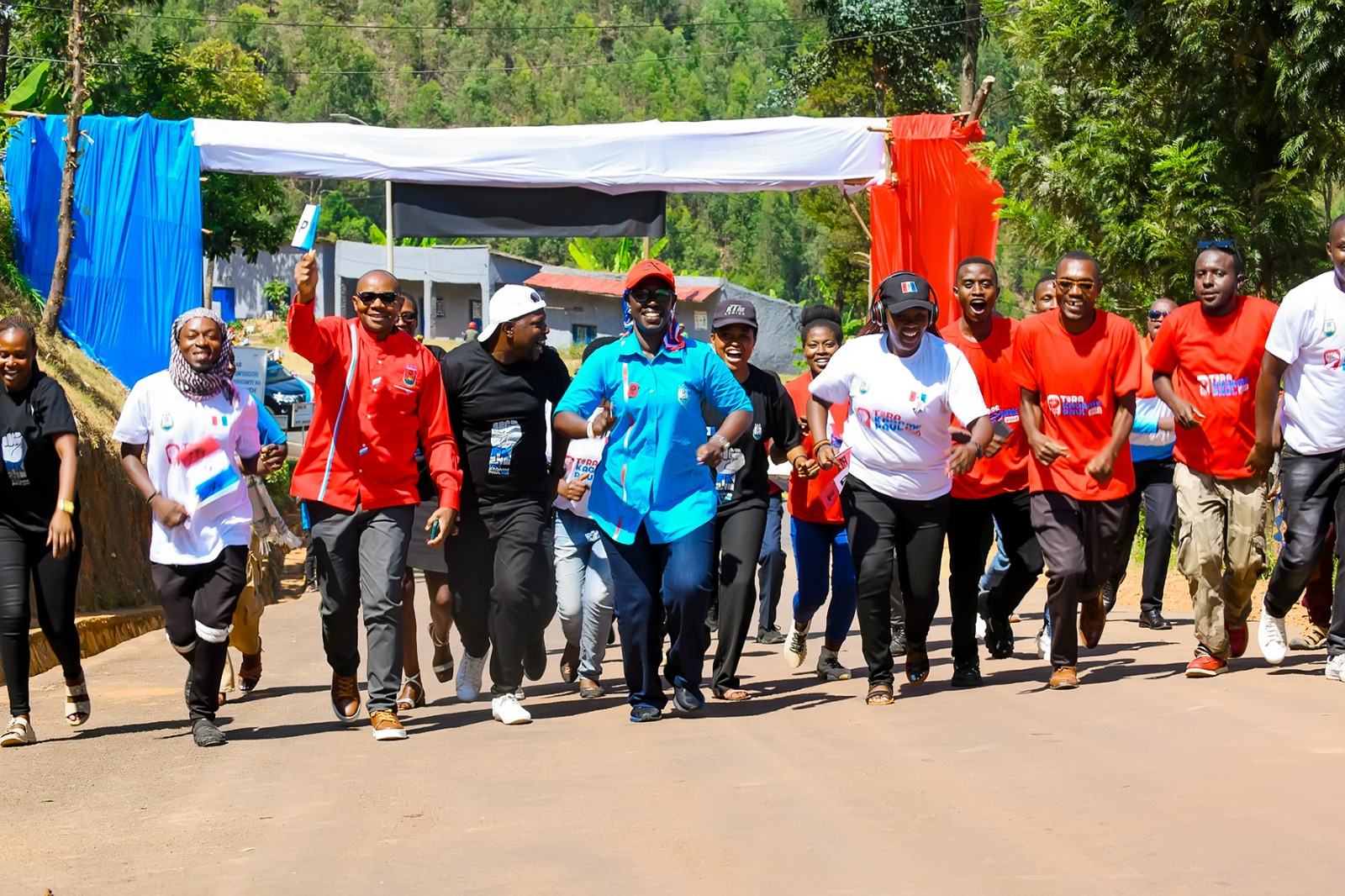 Chairperson wa RPF Inkotanyi Kayitare Jacqueline yari mu b'imbere kuri morale