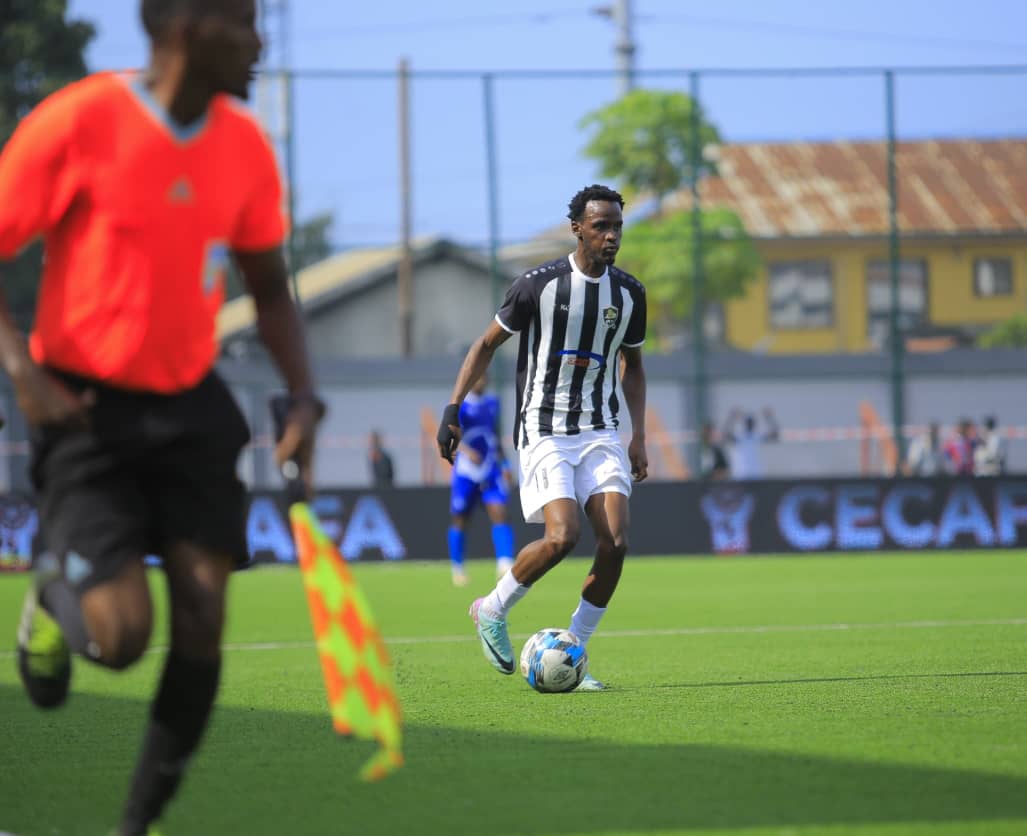 Byiringiro Gilbert ari mu bakinnyi batsinze penaliti zifashije PR FC kugera ku mukino wa nyuma