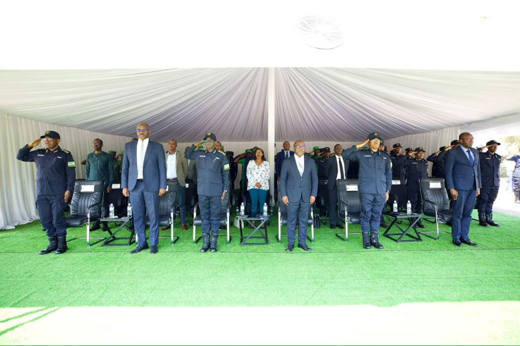 Abayobozi mu nzego zitandukanye bitabiriye uyu muhngo wo gusoza amahugurwa y'Abadasso