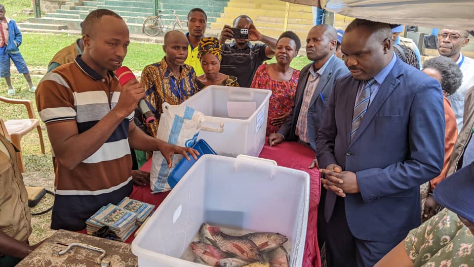 Abaturage bavuga ko guhindura imyumvire bitabira gukoresha amafunguro arimo n